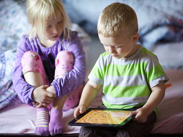 Планшет iPad вызывает психическую зависимость, особенно у детей