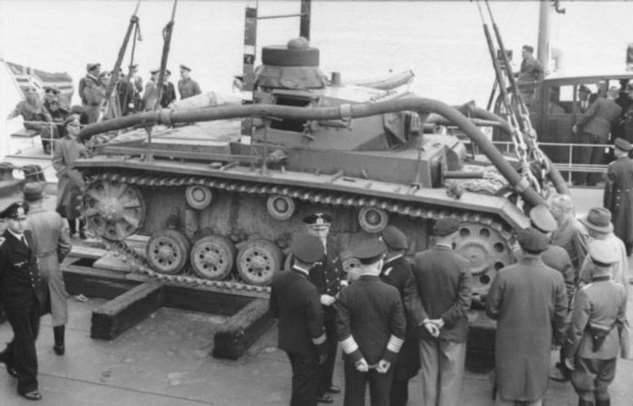 Угроза с глубин: зачем немцам понадобился подводный танк Tauchpanzer III